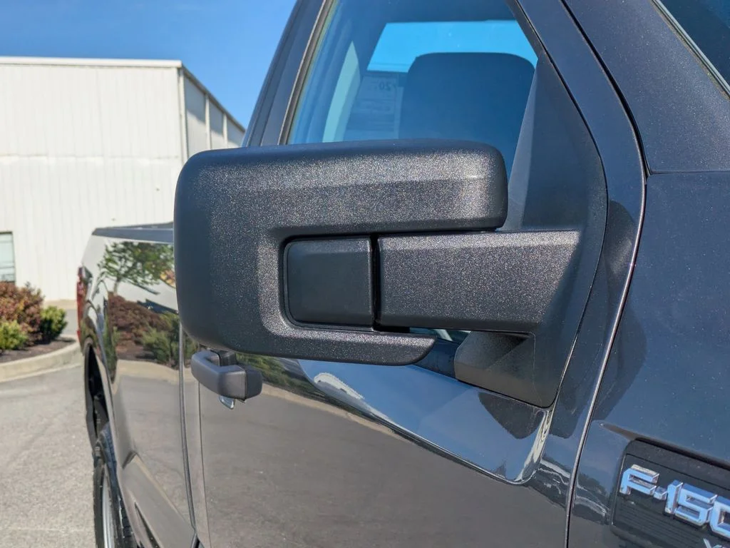 New 2026 Carbonized Gray Metallic Ford XL image 12