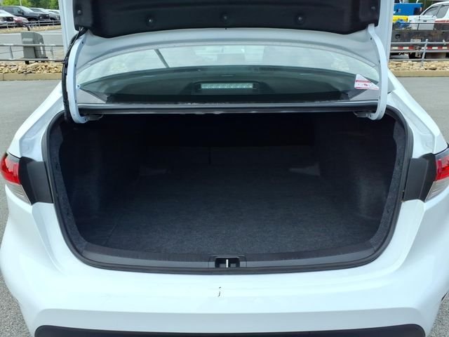 Used 2025 White Toyota LE image 10