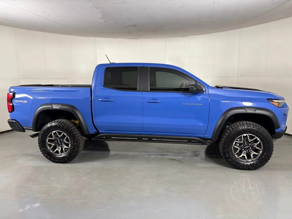 New 2026 Reef Blue Metallic Chevrolet ZR2 image 11