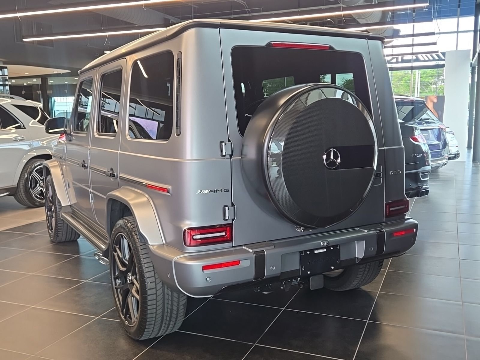 New 2026 MANUFAKTUR Platinum Magno Mercedes-Benz G 63 AMG® image 6
