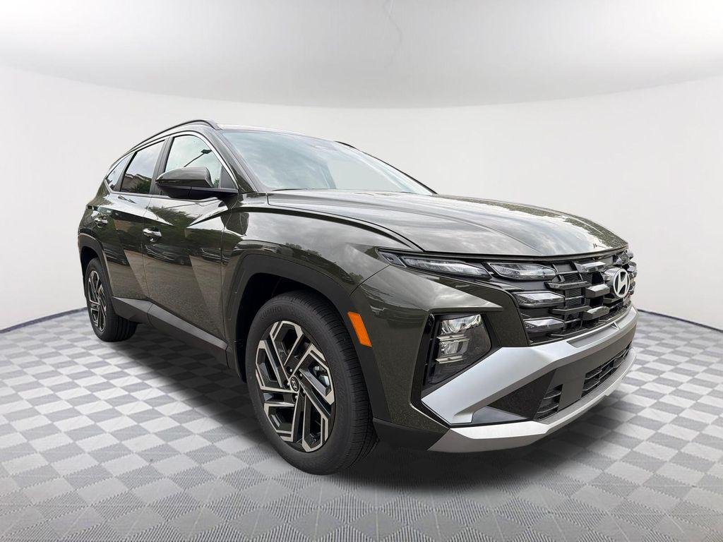New 2026 Green Hyundai SEL FWD image 3