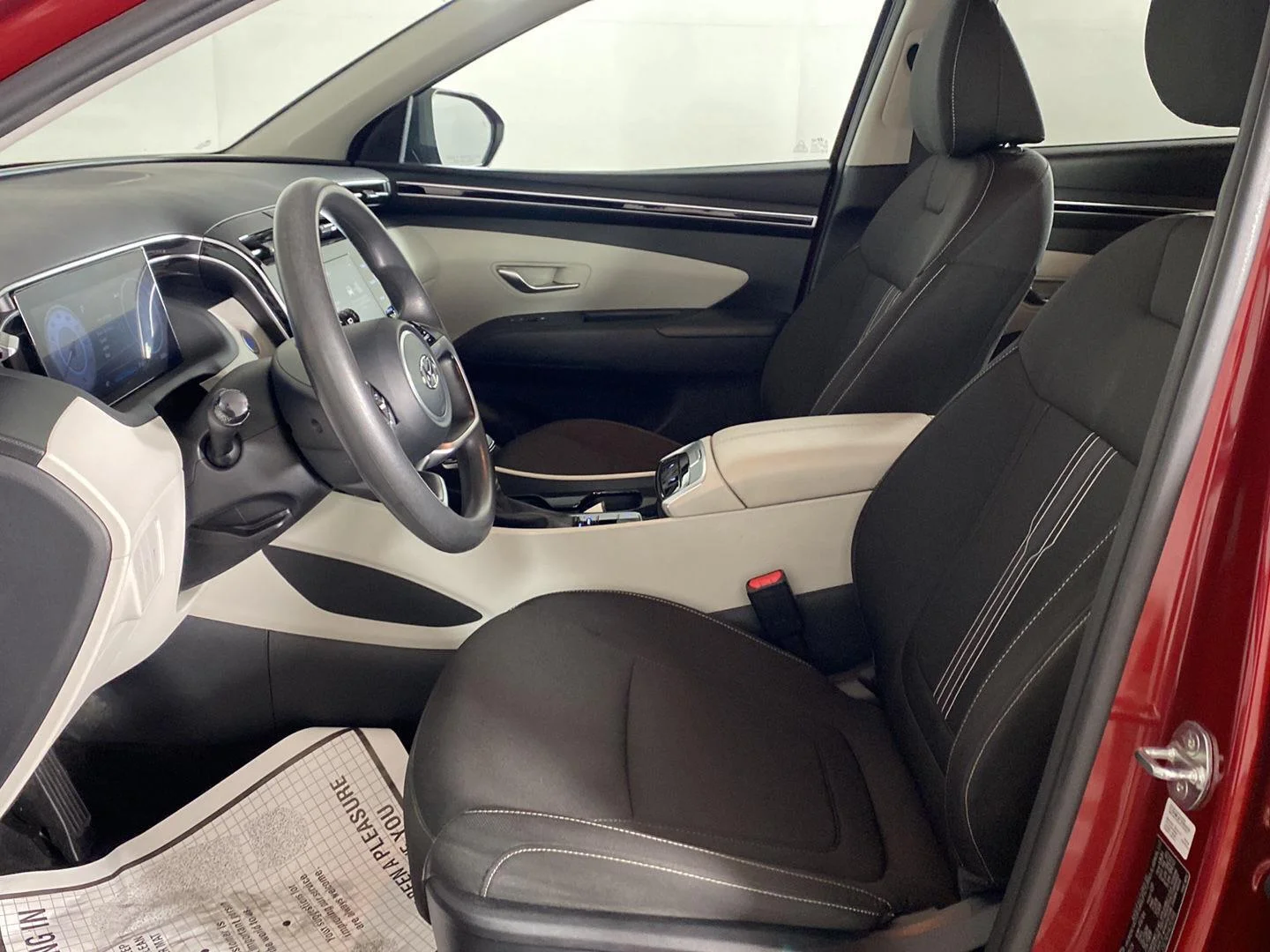 Used 2024 Ultimate Red Hyundai SEL image 23