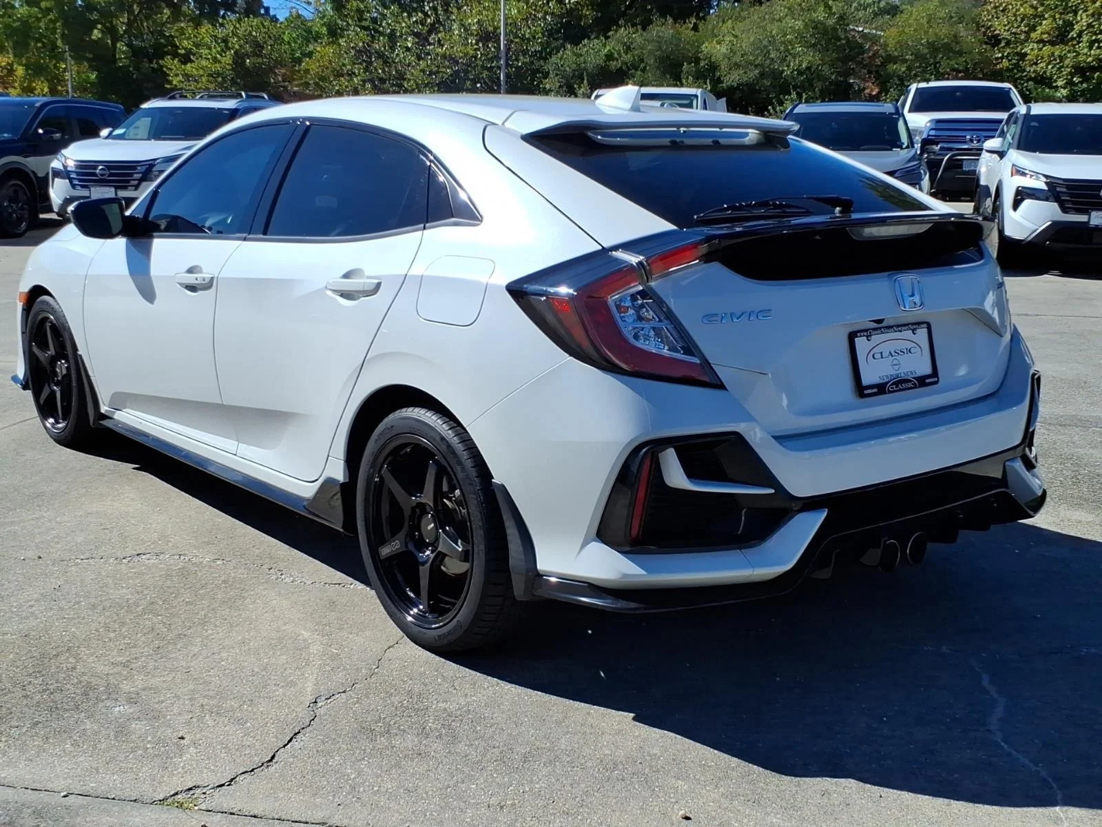 Used 2021 Platinum White Pearl Honda Sport image 10