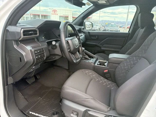 New 2026 White Toyota SR5 image 25