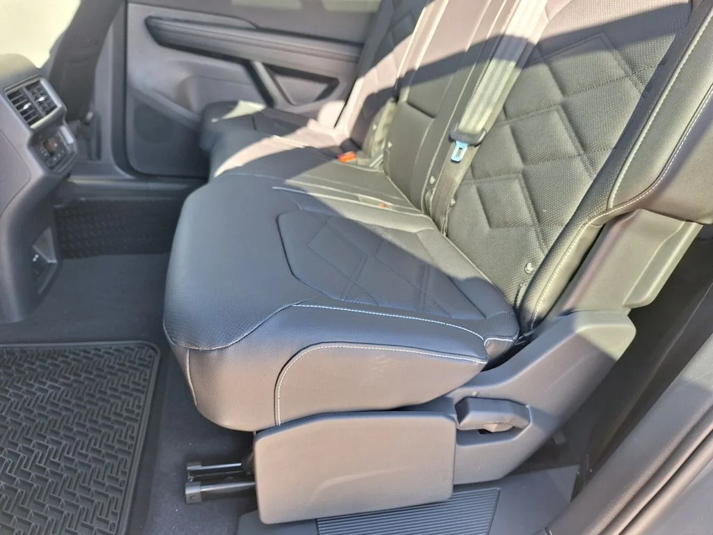 New 2026 Gray Volkswagen 2.0T SE w/Technology image 23
