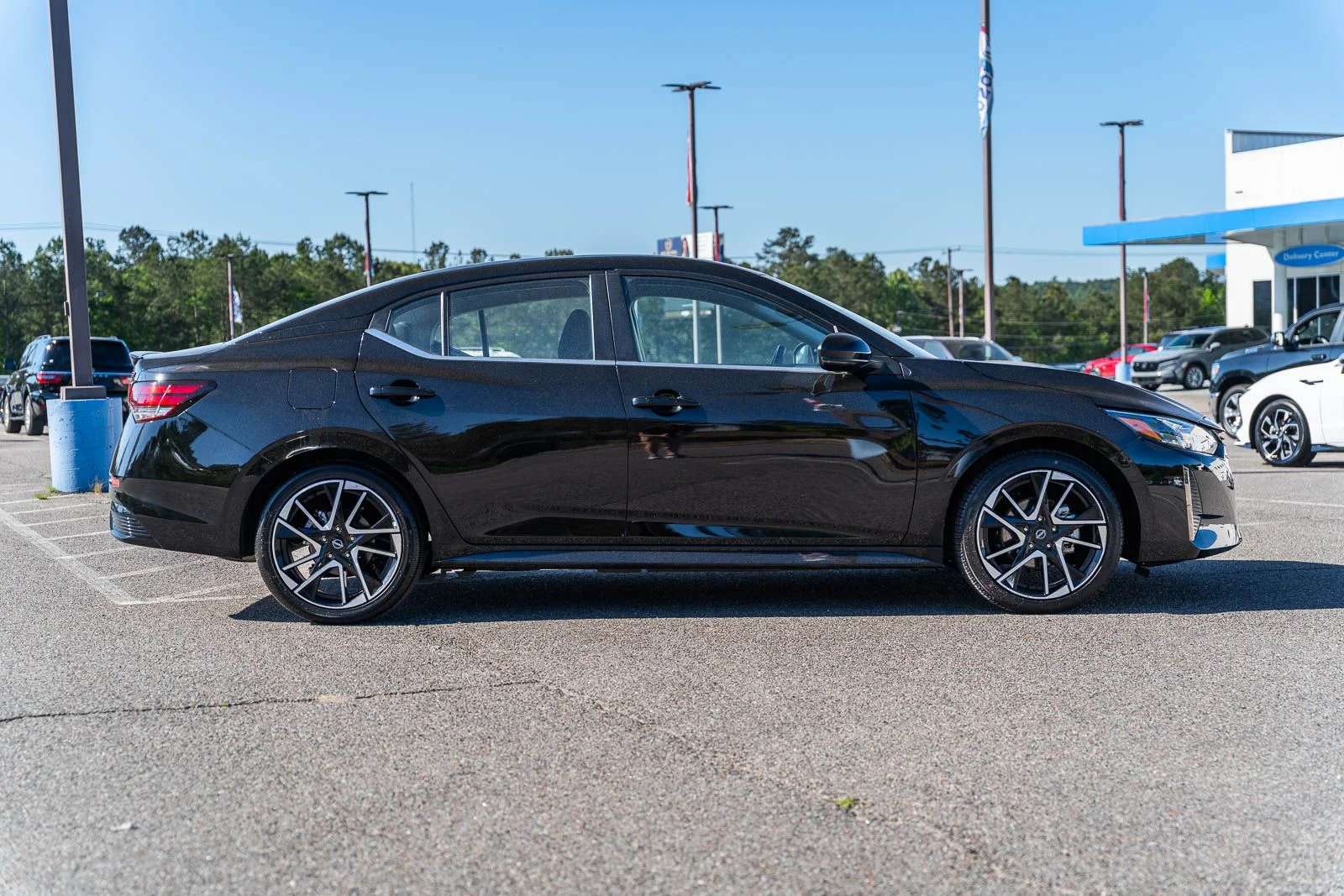 Used 2025 Black Nissan SR image 8