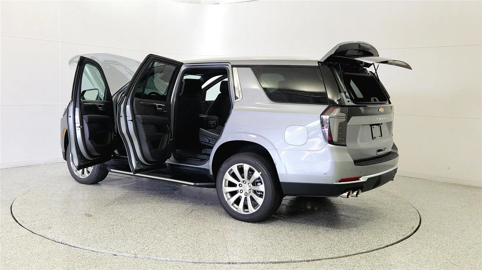 2026 Chevrolet Tahoe Premier - Photo 11