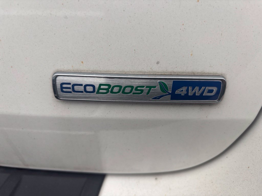 Used 2020 White Ford Limited image 5