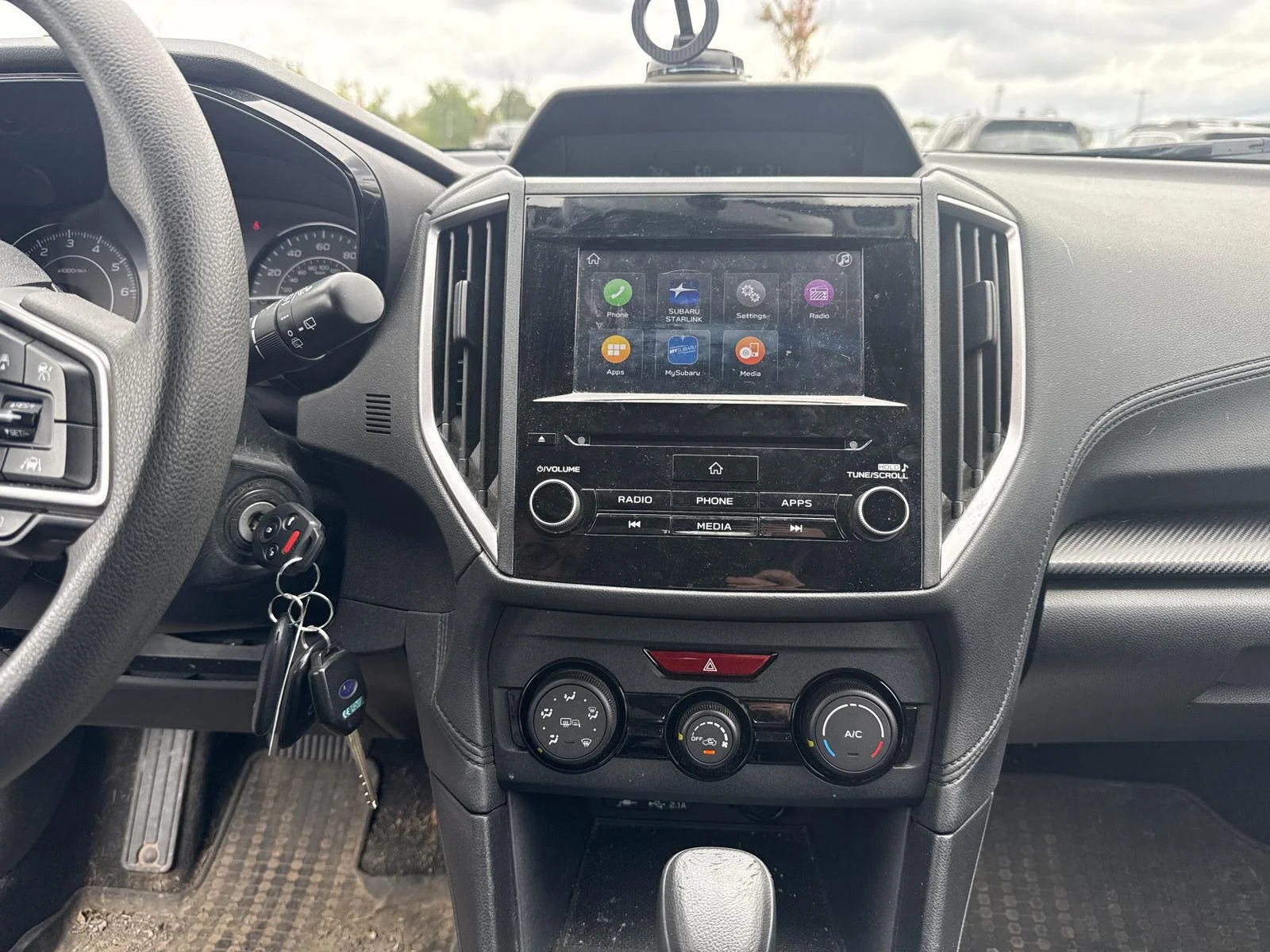 Used 2022 Crystal White Pearl Subaru Premium image 12