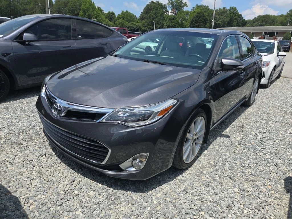 Used 2014 Gray Toyota Limited image 1