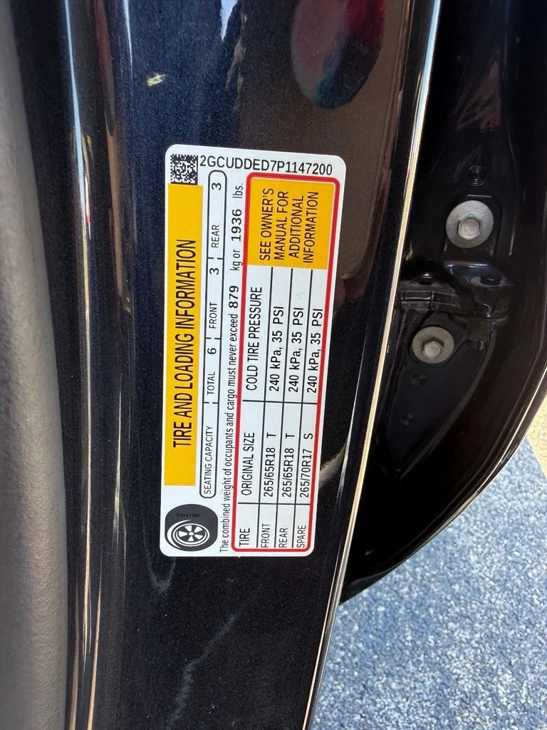 Used 2023 Gray Chevrolet LT image 39