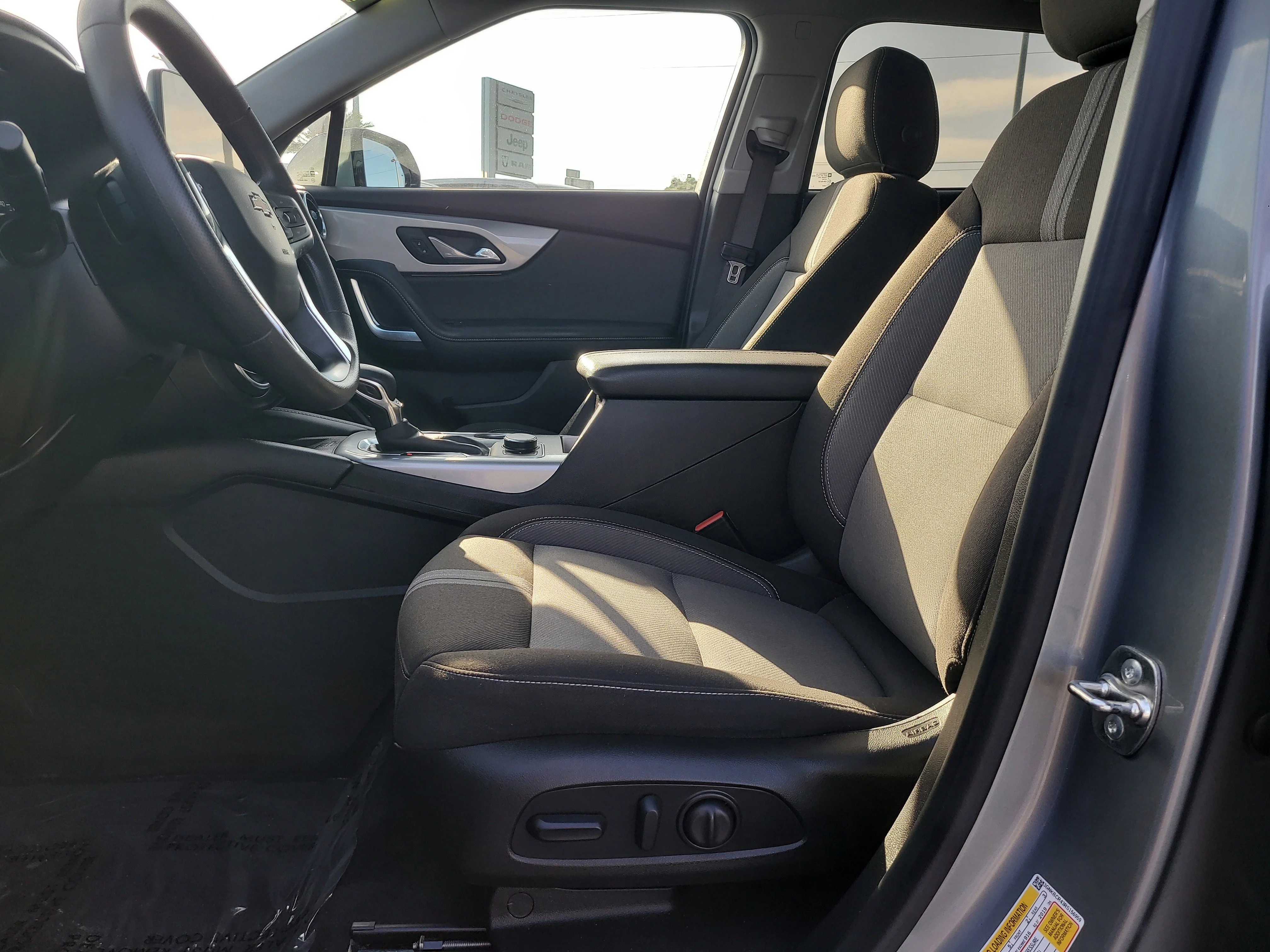 Used 2024 Sterling Gray Metallic Chevrolet LT image 17