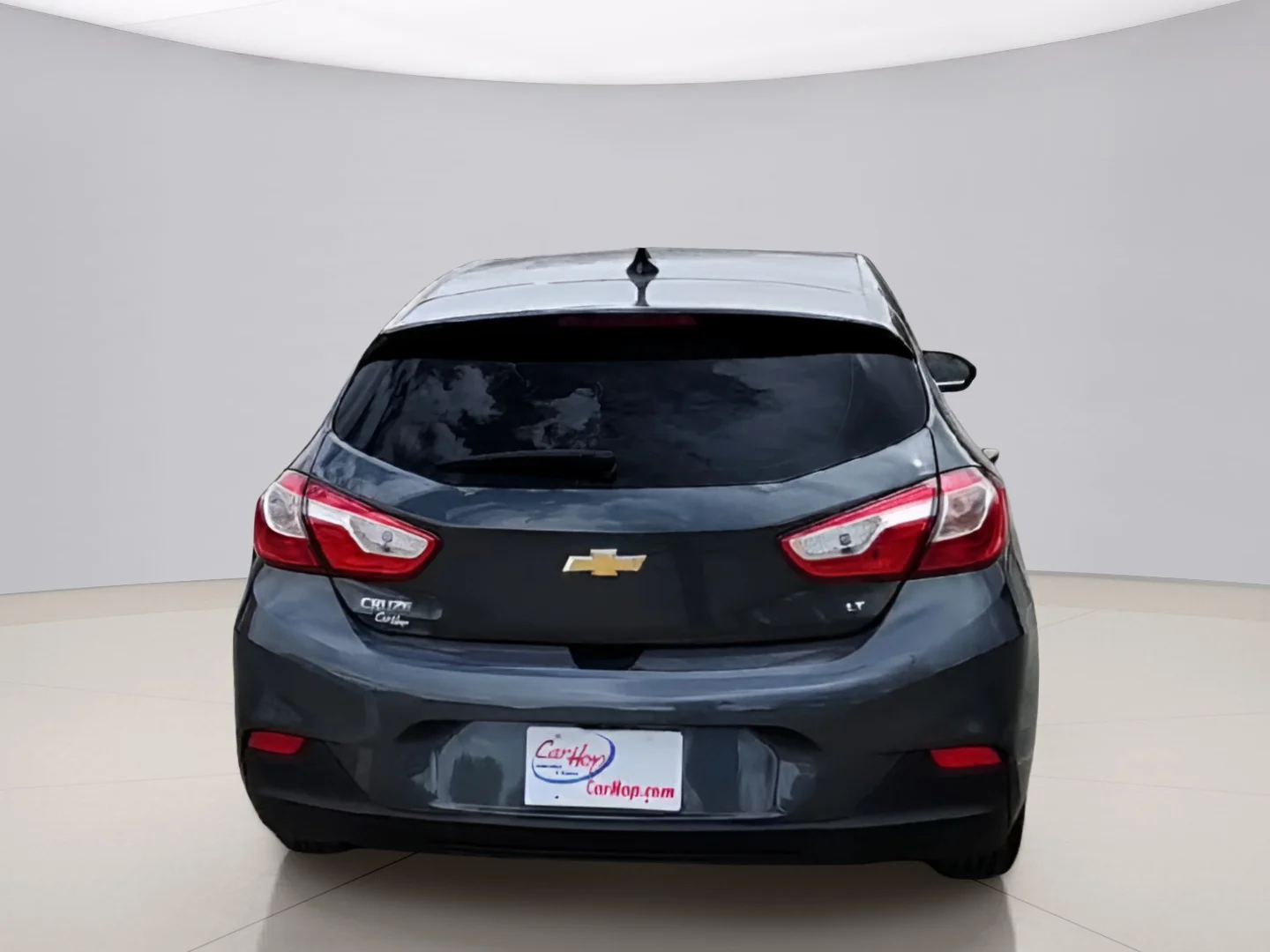 Used 2017 Gray Chevrolet LT image 6