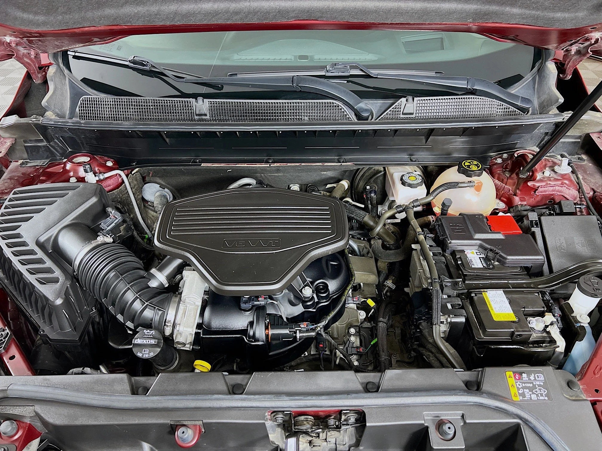 Used 2021 Cayenne Red Tintcoat GMC DENALI image 31
