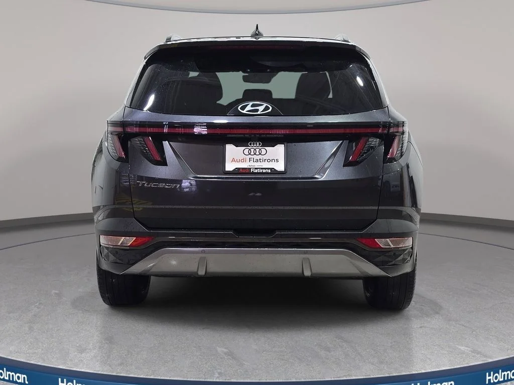Used 2022 Gray Hyundai Limited image 7