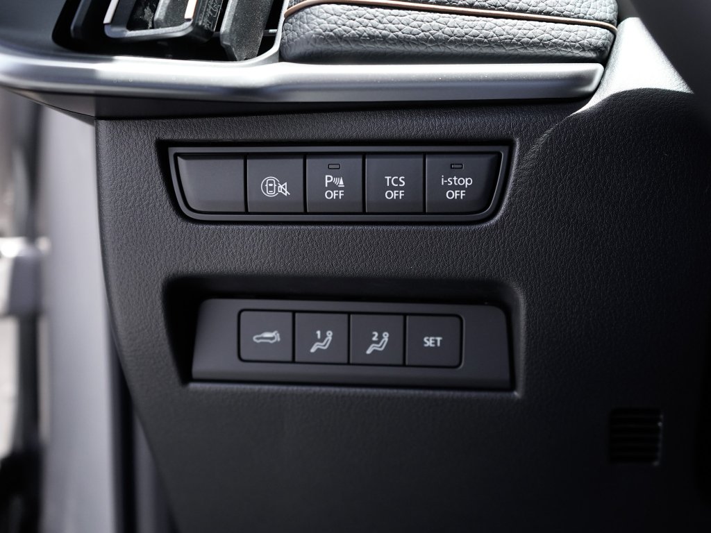 New 2026 Platinum Quartz Mazda Preferred image 21