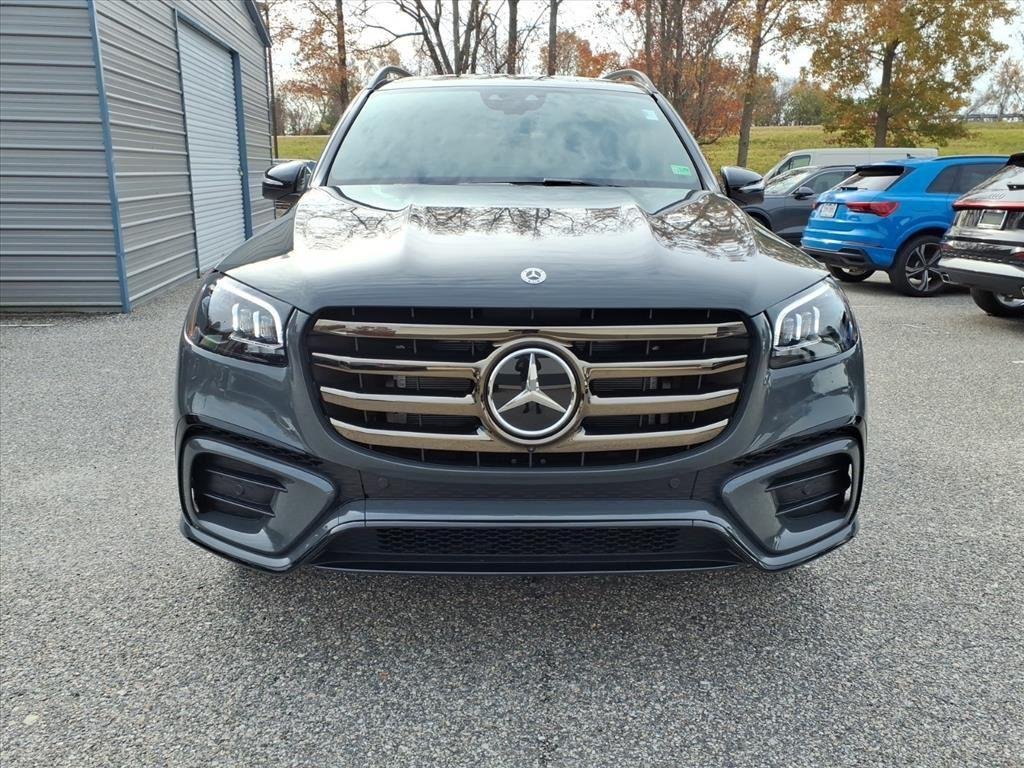 Used 2026 MANUFAKTUR Signature Silicon Grey Mercedes-Benz GLS 450 image 2