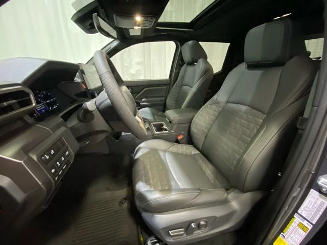 2026 Toyota Tacoma TRD Off Road - Photo 10