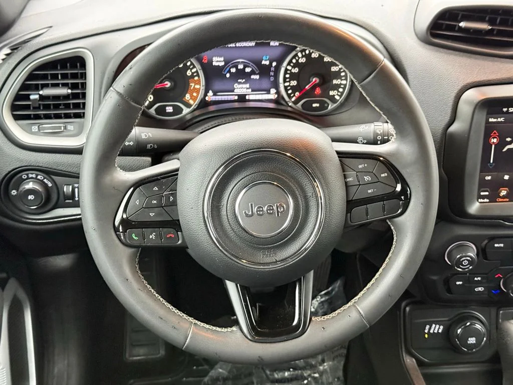 Used 2021 Gray Jeep Latitude image 21