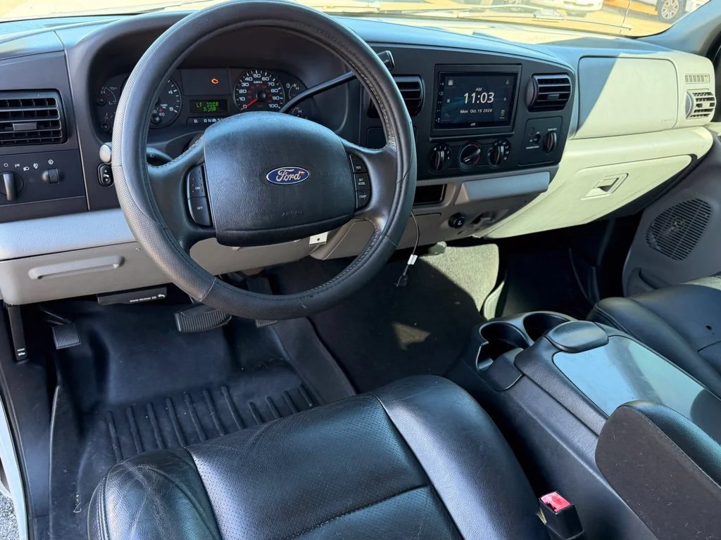 Used 2007  Ford XL image 17