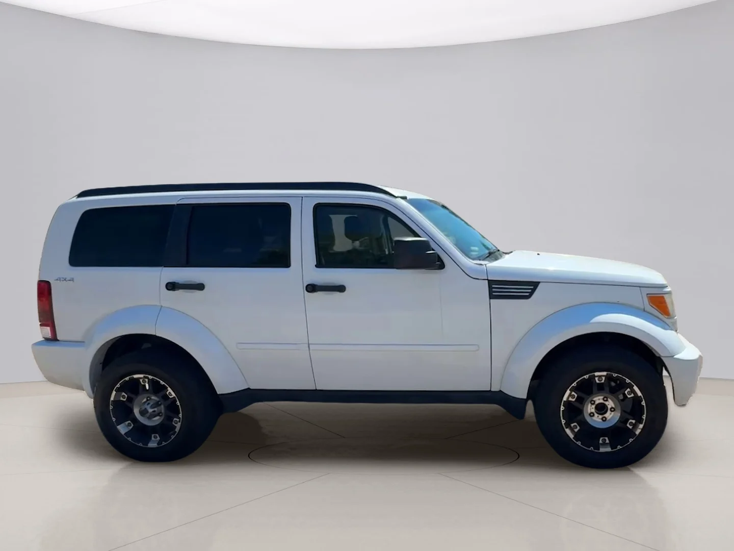 Used 2011 White Dodge HEAT 4WD image 6
