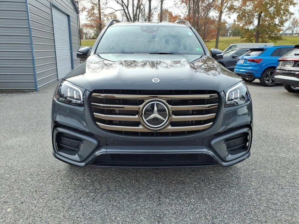 Used 2026 MANUFAKTUR Signature Silicon Grey Mercedes-Benz GLS 450 image 2