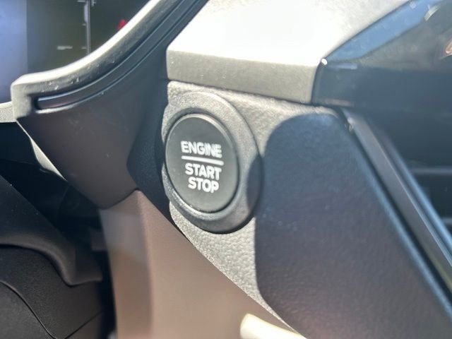 Used 2025 Blue Ford Active image 19