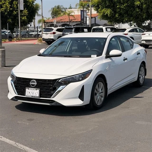 Used 2025 White Nissan S image 3