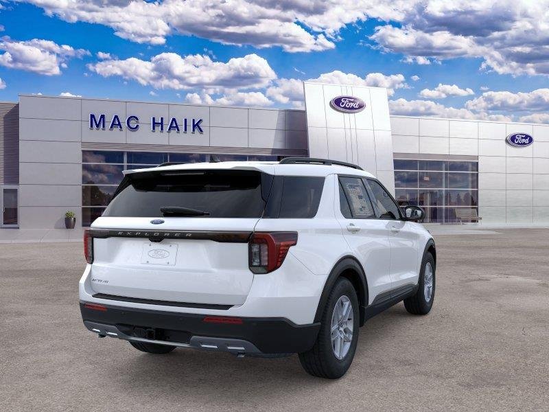 New 2026 Star White Metallic Tri-Coat Ford Active image 8