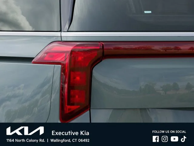 New 2027 Green Kia EX image 11