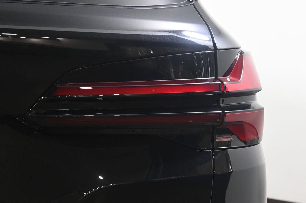 New 2026 Black Sapphire Metallic BMW xDrive50e image 12