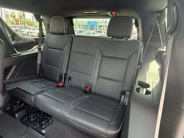 Used 2023 Black Chevrolet Premier image 11