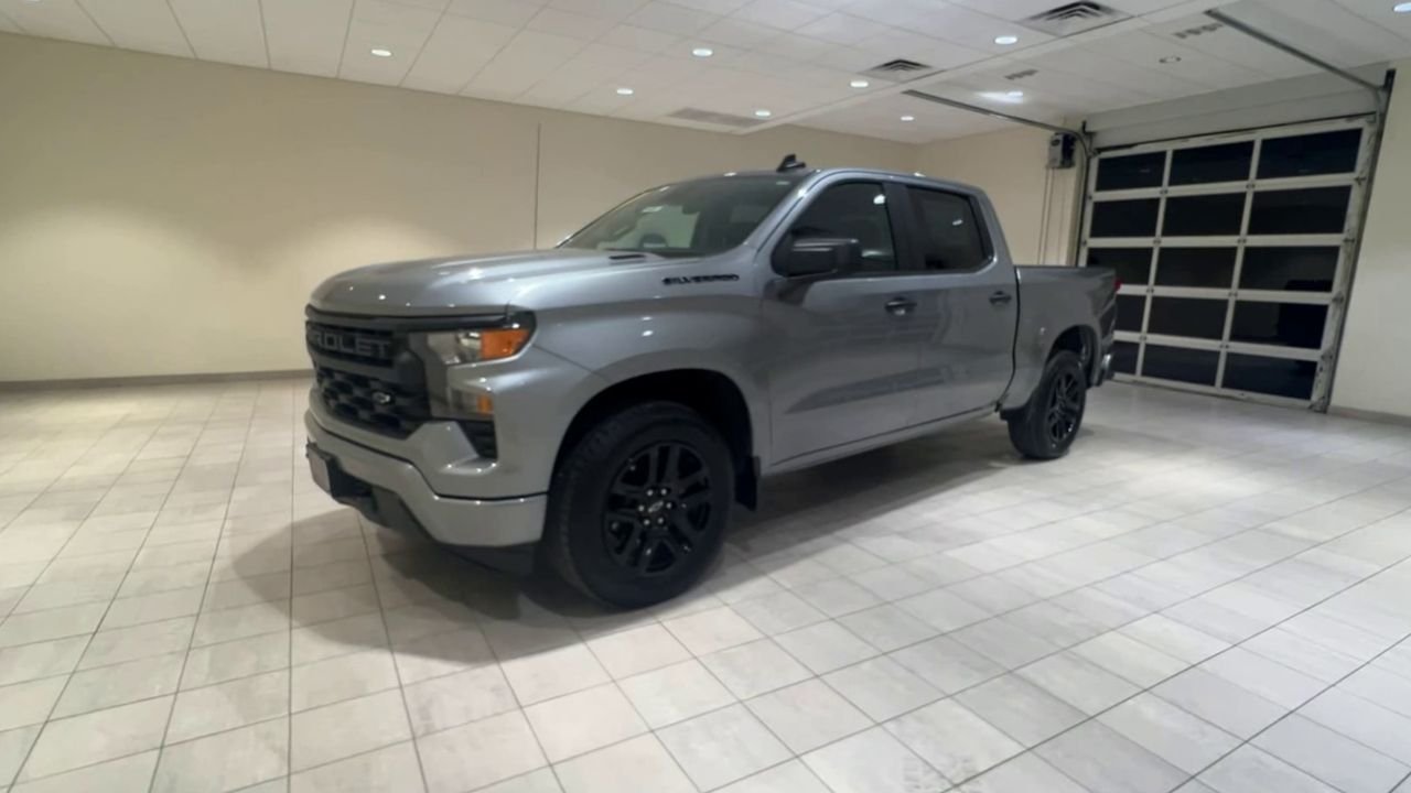 2025 Chevrolet Silverado 1500 Custom - Photo 35