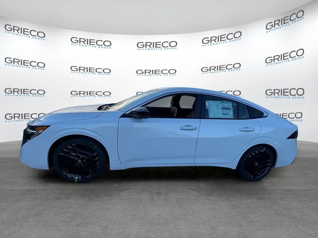 New 2027 Aspen White TriCoat Nissan SR image 4