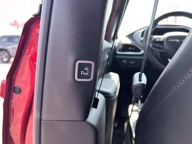 2026 Chrysler Pacifica Limited - Photo 27