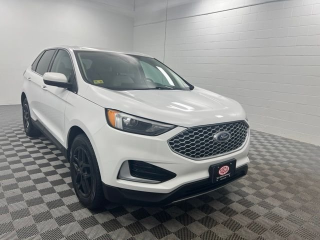Used 2024 Oxford White Ford SEL image 1