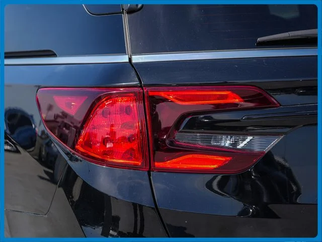 Certified Used 2025 Black Honda EX-L image 12