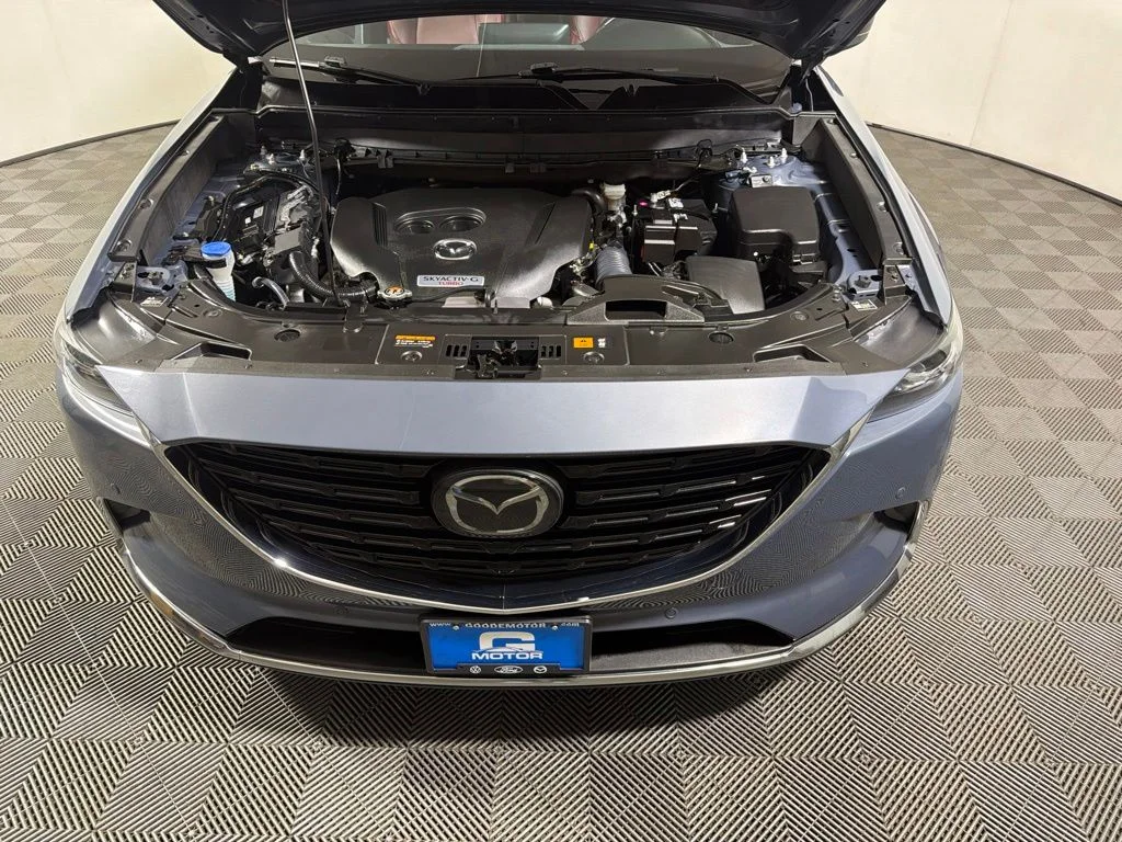 Certified Used 2023 Gray Metallic Mazda Carbon Edition image 27