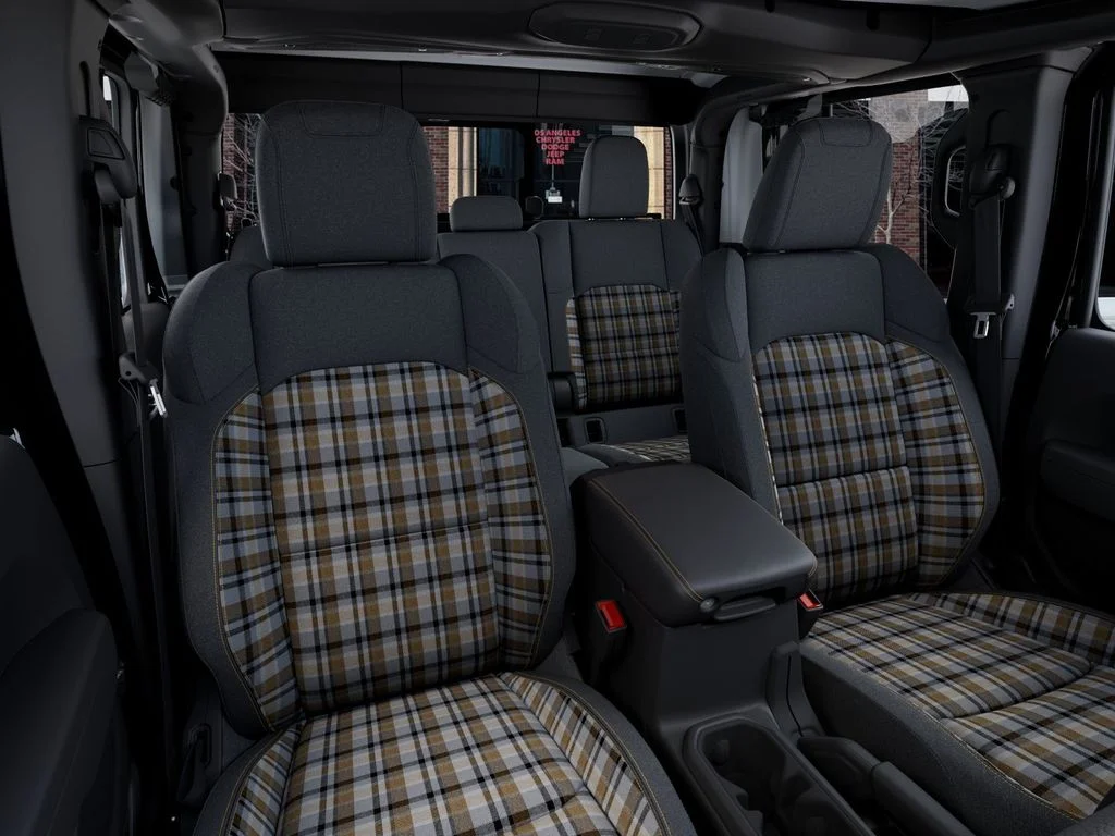 New 2026 Black Clear-Coat Exterior Paint Jeep 85th Anniversary Edition image 16