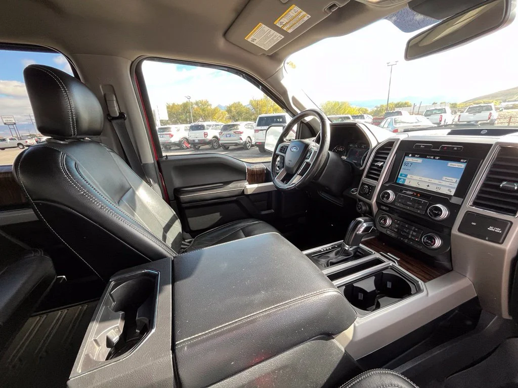 Used 2018 Red Ford Lariat image 21