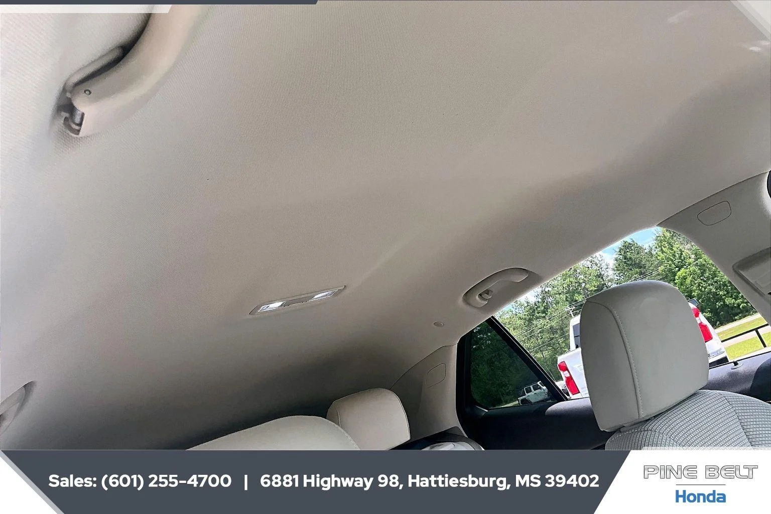 Used 2023 Summit White Buick Preferred image 16
