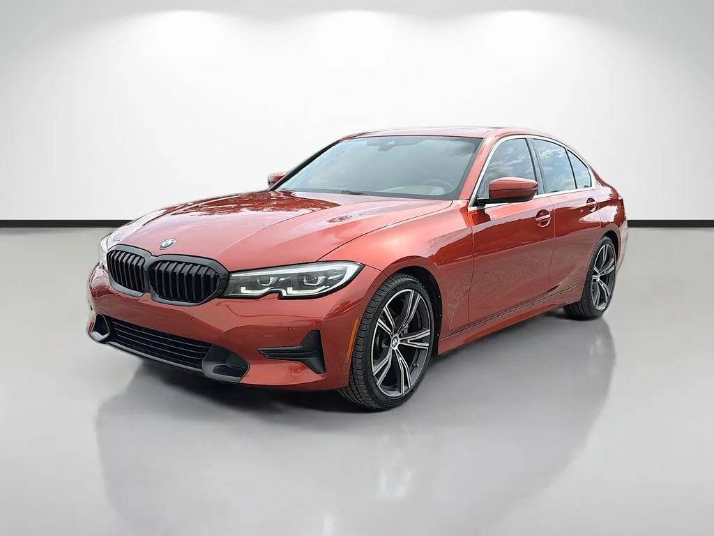 Used 2021 Orange BMW 330i image 4