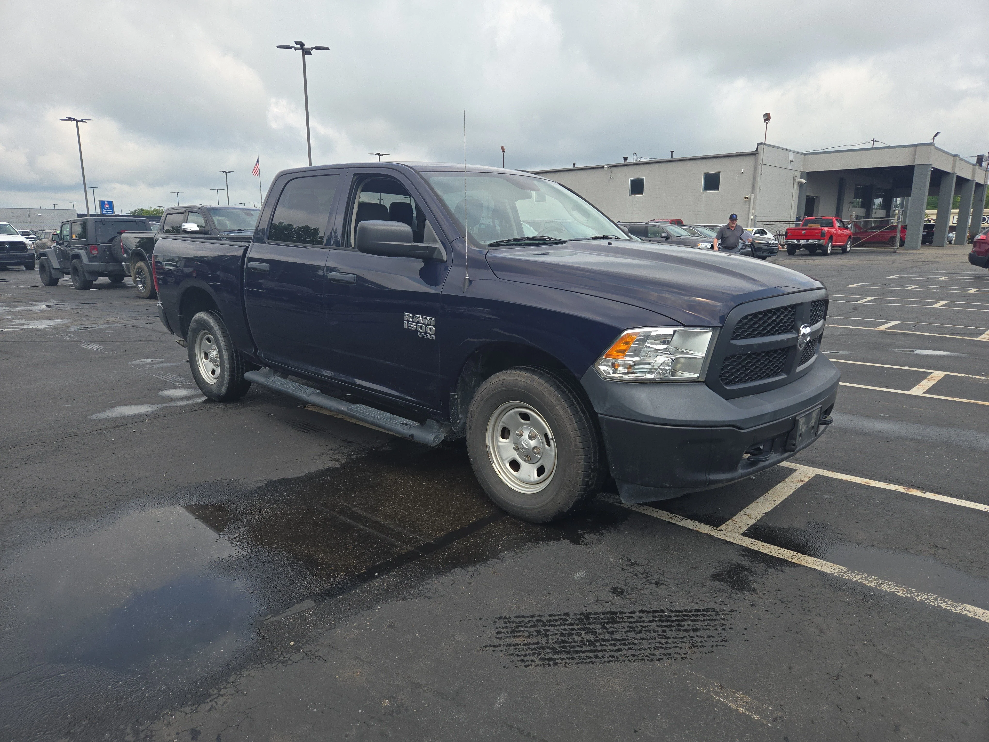 Used 2019 True Blue Pearlcoat Ram Tradesman image 3