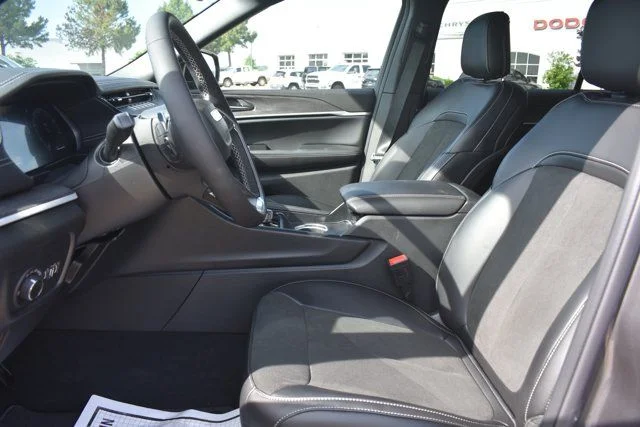 New 2026 Gray Jeep Altitude image 13