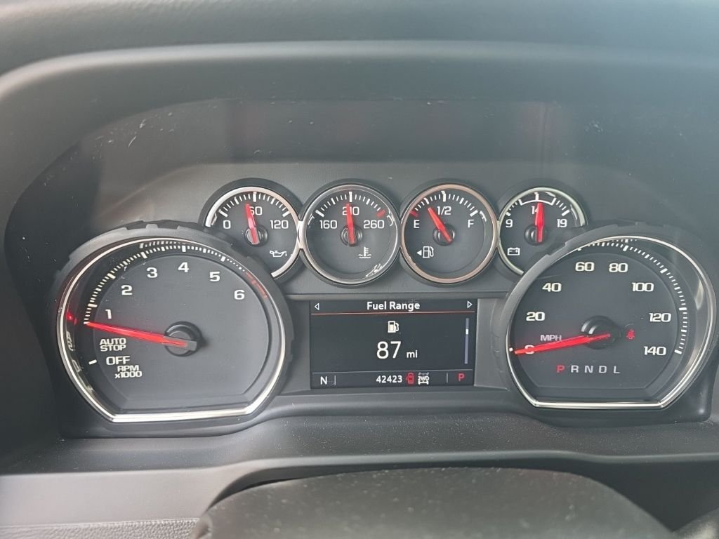 Used 2022 Red Chevrolet RST image 19