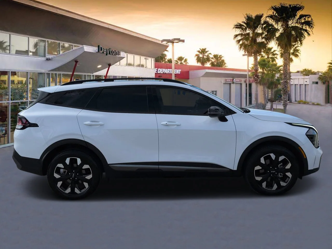 Used 2024 White Pearl Kia X-Line image 2