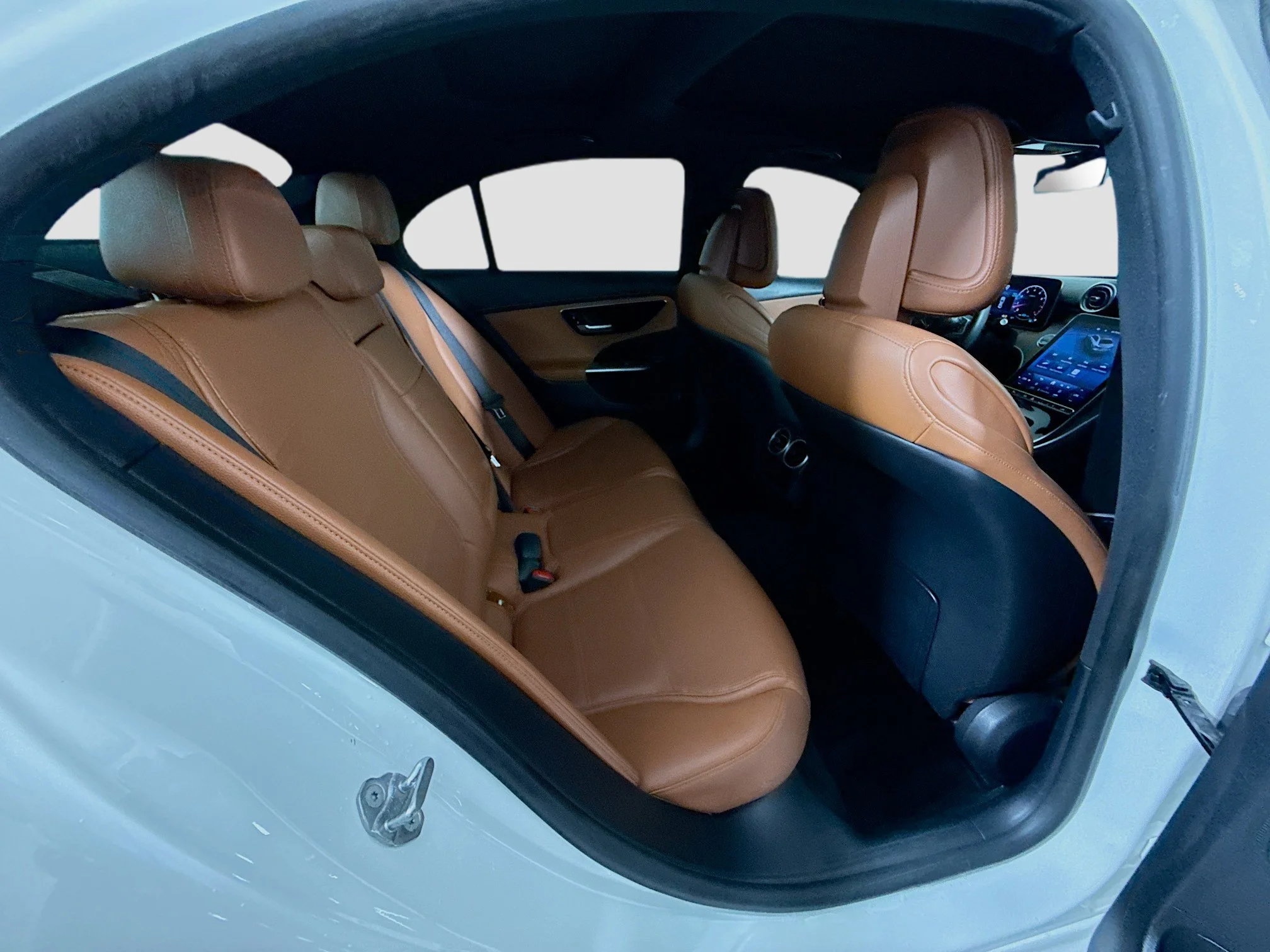 Used 2022 Polar White Mercedes-Benz C 300 image 23