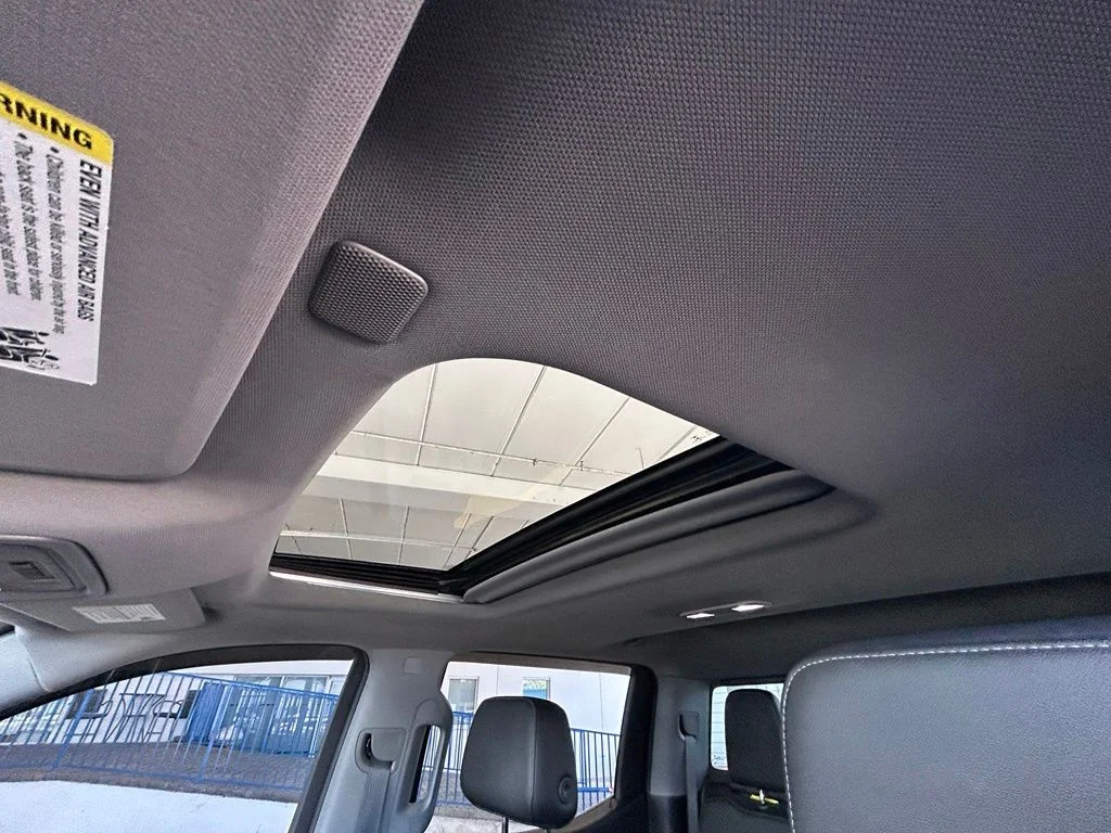 Used 2021 White Chevrolet RST image 12