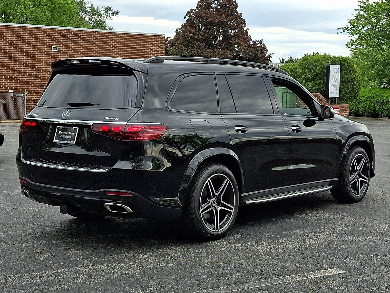 New 2026 Obsidian Black Metallic Mercedes-Benz GLS 450 image 6