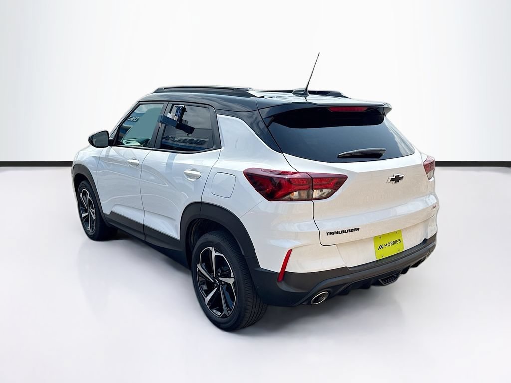 Used 2023 Summit White Chevrolet RS image 7